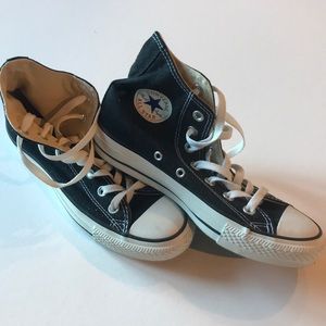 Black Converse Chuck Taylor High Tops